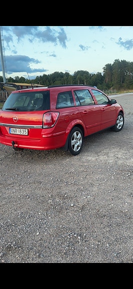Opel Astra 2 of 2