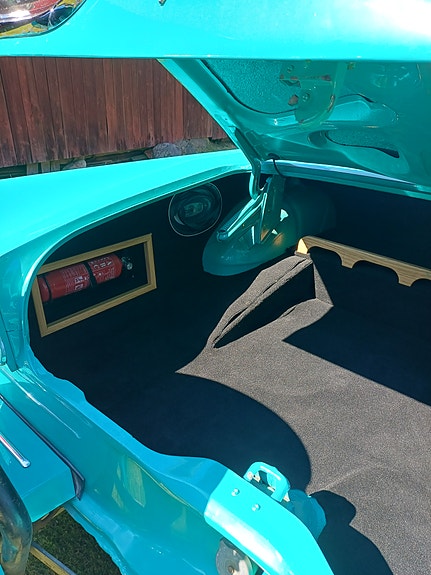 Ford Fairlane 8 of 9