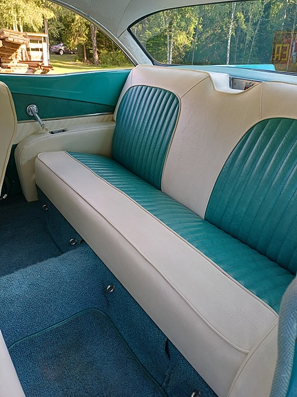 Ford Fairlane 7 of 9
