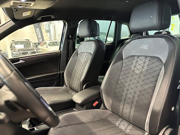 Volkswagen Tiguan 17 of 26