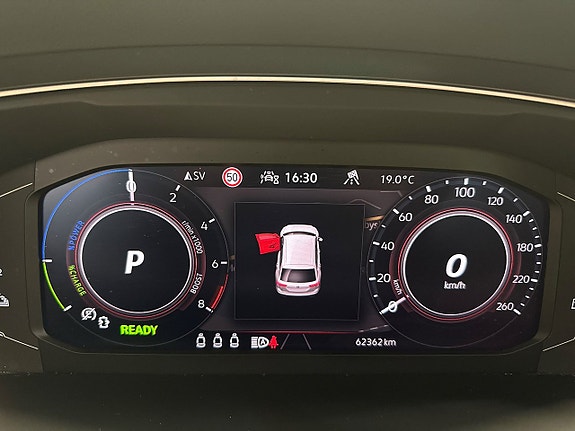Volkswagen Tiguan 20 of 26