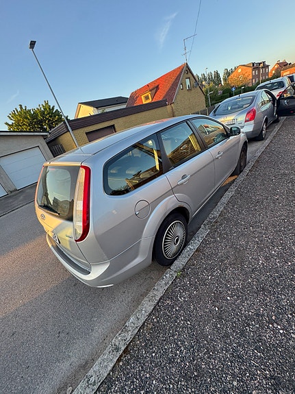Ford Focus 6 of 8
