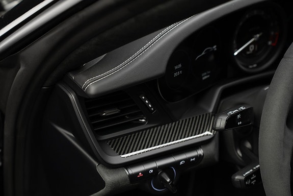 Porsche 911 18 of 23