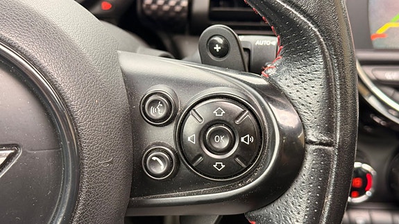 MINI Cooper S 16 of 30
