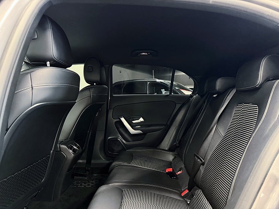 Mercedes-Benz A200 16 of 20