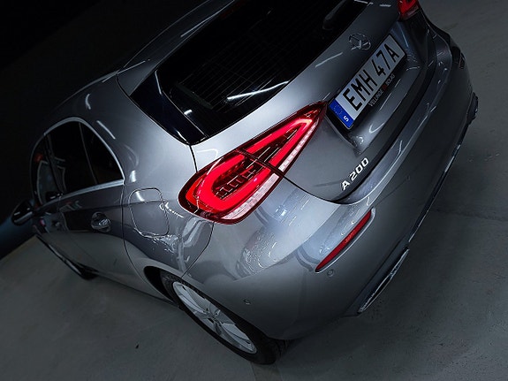 Mercedes-Benz A200 12 of 20