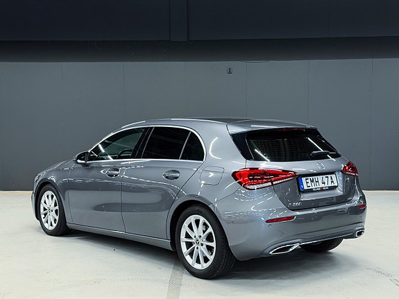 Mercedes-Benz A200 2 of 20