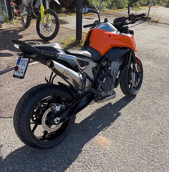 KTM 790 Duke 2018 3 of 4