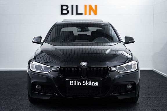 BMW 335d 3 of 5