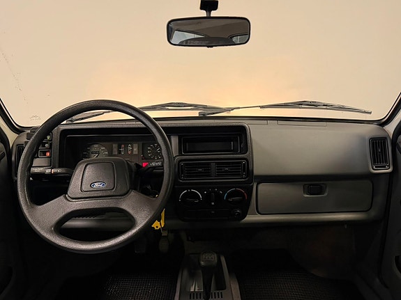 Ford Fiesta 13 of 13