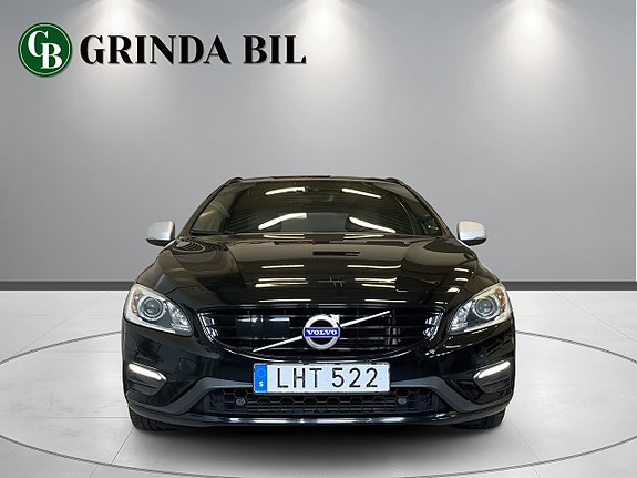 Volvo V60 5 of 27