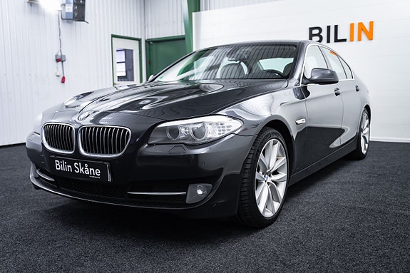 BMW 530d 4 of 5