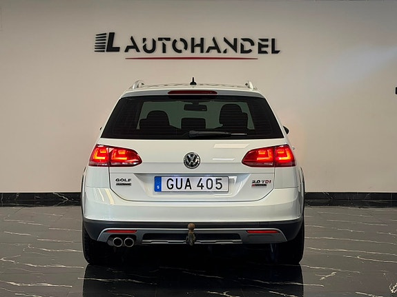Volkswagen Golf Alltrack 5 of 5
