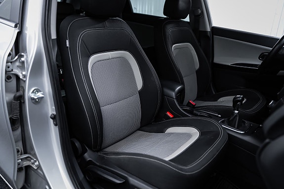 Kia Ceed 24 of 24