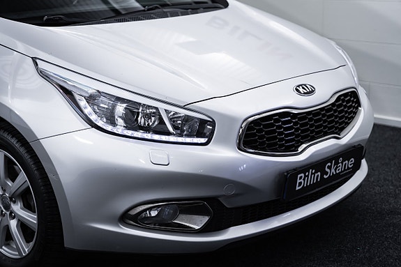 Kia Ceed 3 of 24