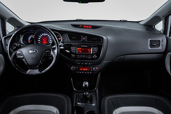 Kia Ceed 17 of 24