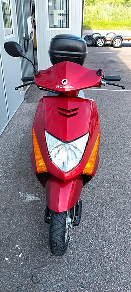 Honda 100 cc Leaf HONDA SCV100 7 of 7