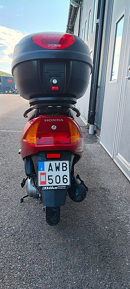 Honda 100 cc Leaf HONDA SCV100 5 of 5