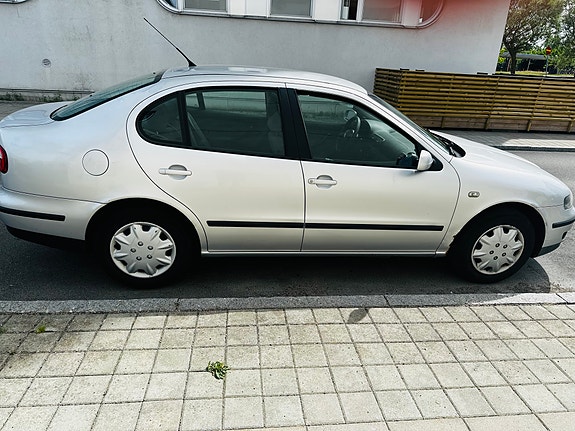 Seat Toledo 4 of 5