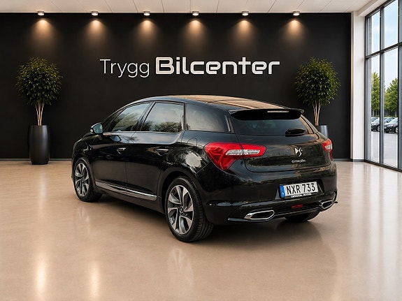 Citroen DS5 3 of 5