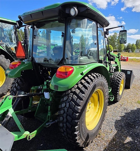 John Deere 5050E 4 of 5