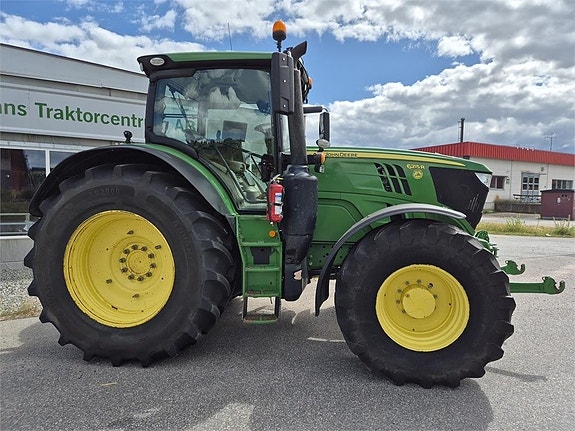 John Deere 6215R 2 of 5
