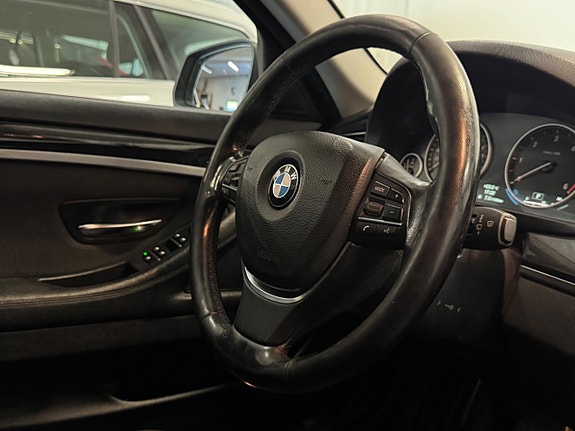 BMW 520d 25 of 30