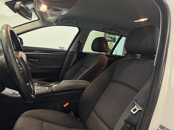 BMW 520d 12 of 30