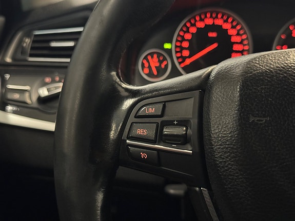 BMW 520d 28 of 30