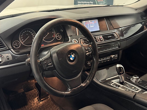 BMW 520d 13 of 30