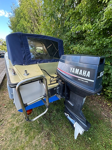 Saga Seacamp 17 HT / Yamaha 60 / trailer 15 of 18
