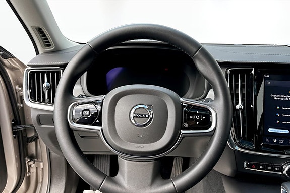 Volvo S90 7 of 9