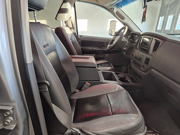 Dodge RAM 1500 6 of 8