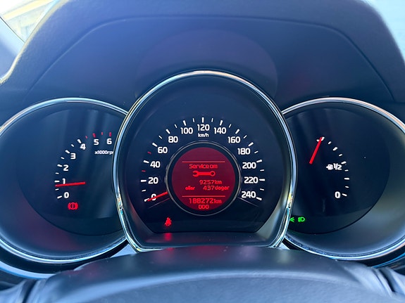 Kia Ceed 4 of 5