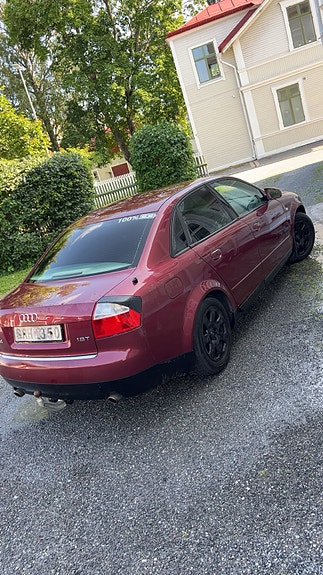 Audi A4 10 of 11