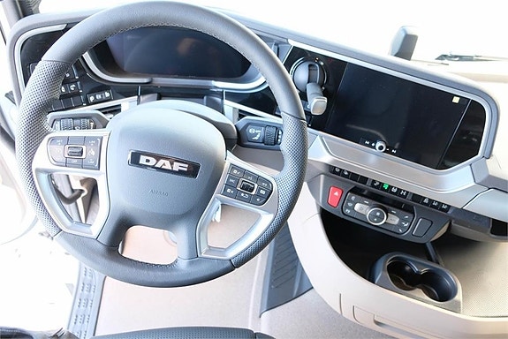 DAF Ny DAF XG530 dragbil med motorkraftuttag - på väg 5 of 12