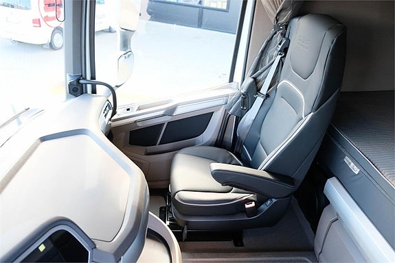 DAF Ny DAF XG530 dragbil med motorkraftuttag - på väg 7 of 12