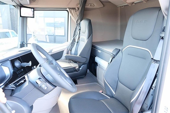 DAF Ny DAF XG530 dragbil med motorkraftuttag - på väg 9 of 12