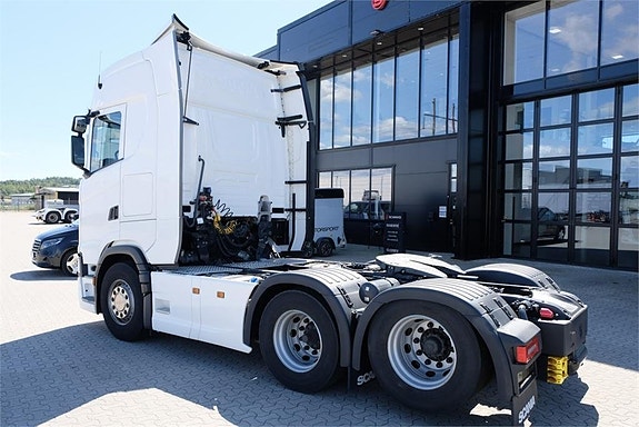 Scania S 560 6x2 dragbil 2024 - endast 18910 mil! 3 of 10