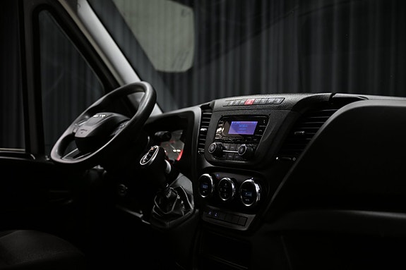 Iveco Daily 20 of 27