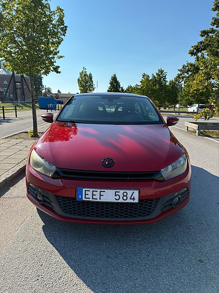 Volkswagen Scirocco 2 of 5