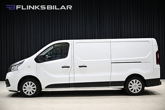 Renault Trafic 2 of 5