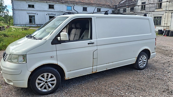 Volkswagen Transporter 2 of 5