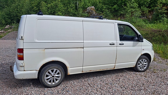 Volkswagen Transporter 3 of 5