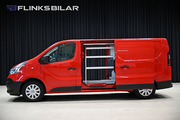 Renault Trafic 4 of 5
