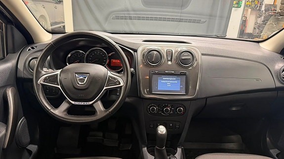 Dacia Logan 12 of 14