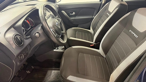 Dacia Logan 10 of 14