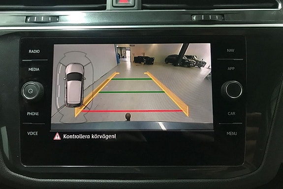 Volkswagen Tiguan Allspace 20 of 30