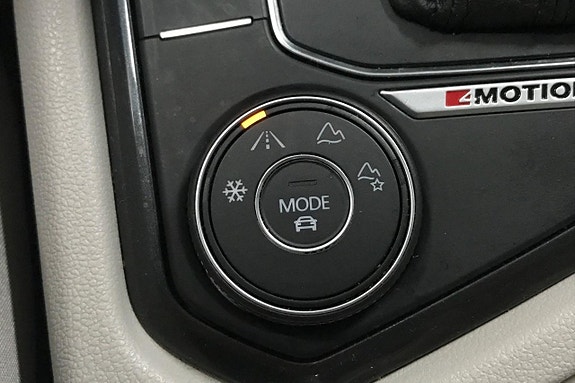 Volkswagen Tiguan Allspace 27 of 30
