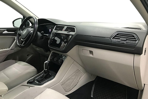Volkswagen Tiguan Allspace 16 of 30
